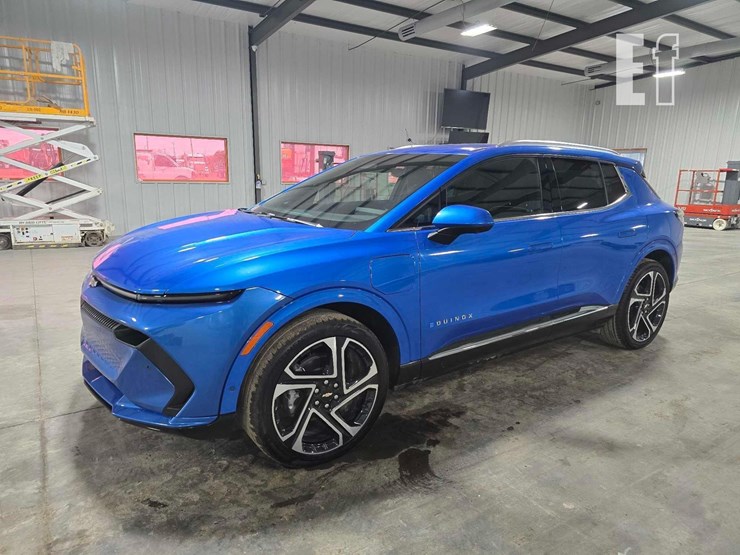 2024-chevrolet-equinox-image-1