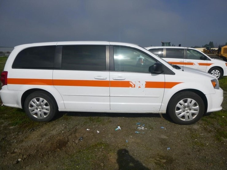 2014-dodge-grand-caravan-image-7