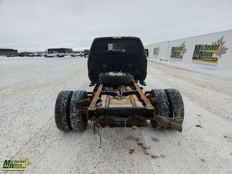 2012-ford-f550-image-7