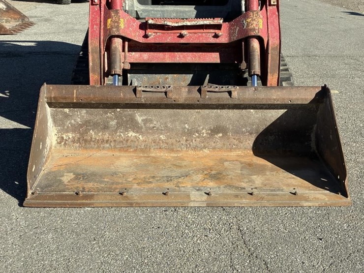 takeuchi-tl10v2-image-7