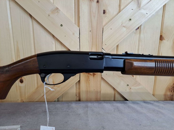 remington-fieldmaster-572-.22-lr-pump-rifle-image-12