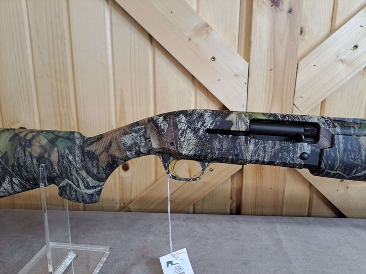 browning-gold-hunter-camo-12-gauge-semiauto-shotgun-image-12
