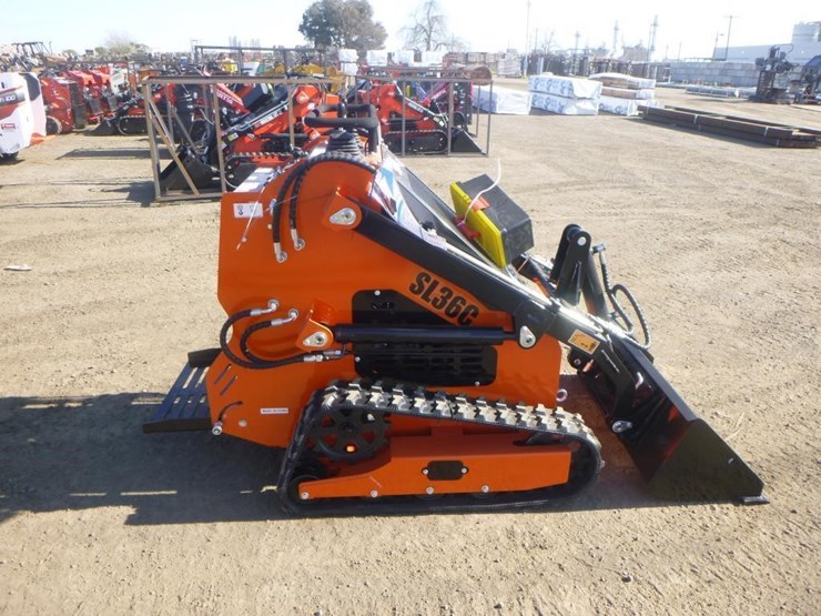 2025-sdlool-sl36c-skid-steer-track-loader-image-7