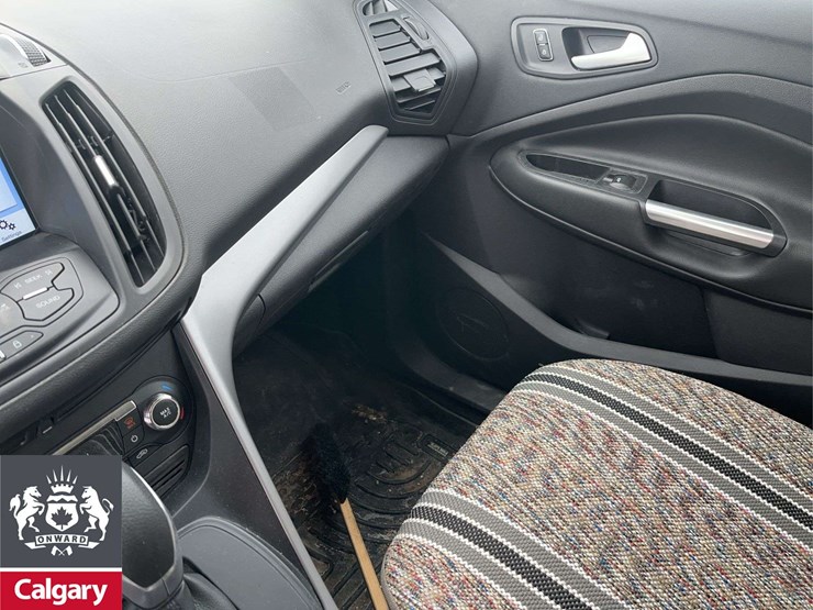 2016-ford-escape-se-image-20