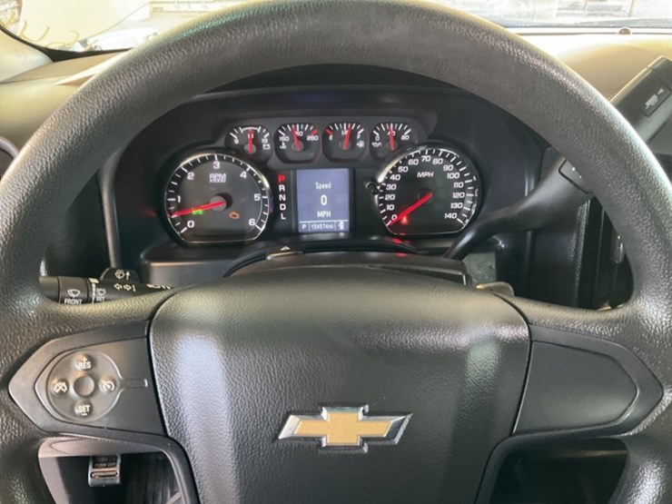 2017-chevrolet-silverado-1500-image-15