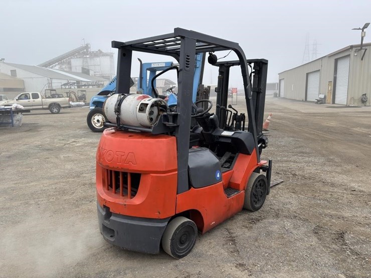 2006-toyota-7fgcu20-image-3