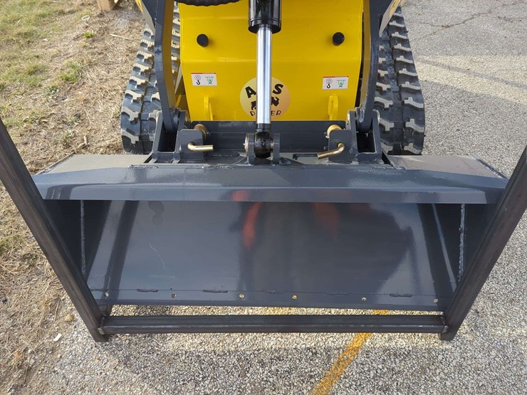 (1)-ats-mini-crawler-23hp-ats-t460-(yellow)-image-2