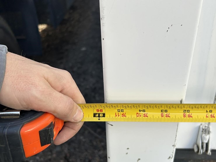 1997-isuzu-npr-image-16