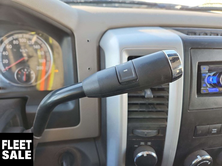 2012-dodge-2500-image-19