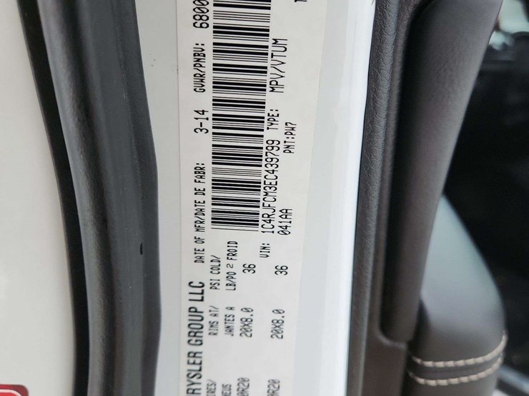 2014-jeep-grand-cherokee-image-37