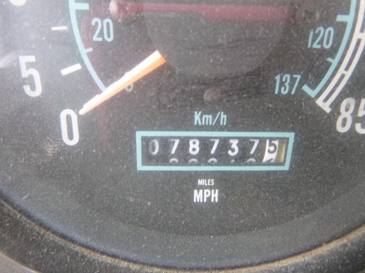 1990-international-9300-image-23