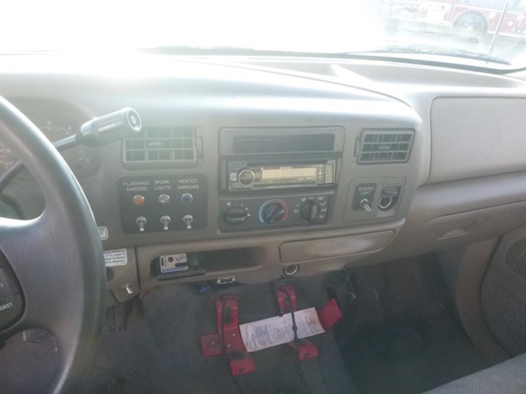 2000-ford-f450-image-16