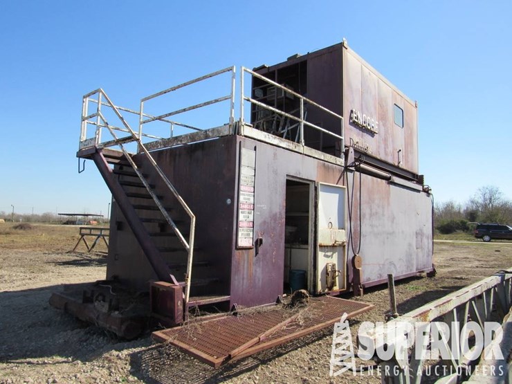 (1-50)-top-doghouse/water-tank-combo,-w/-9'h-x-20...-image-5