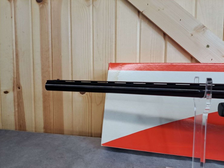 benelli-super-90-left-hand-montefeltro-12-gauge-semiauto-shotgun-image-12