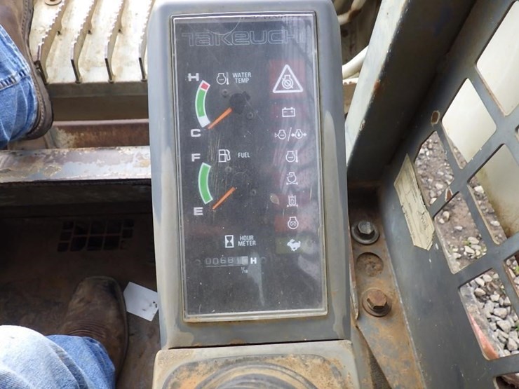 takeuchi-tl130-image-21