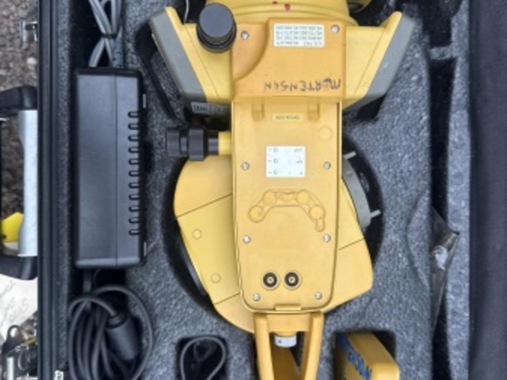 topcon-gpt-3000lw-pulse-total-station-image-4