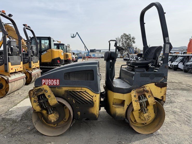 2014-bomag-bw120-image-5