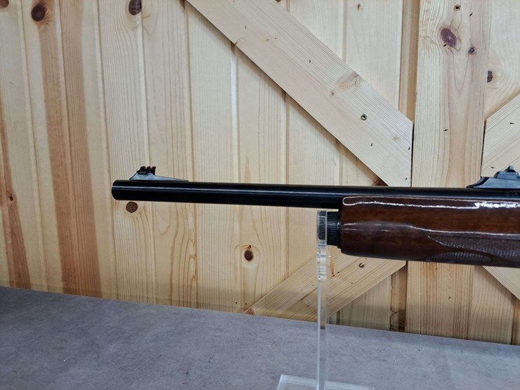 remington-model-1100-12-gauge-semiauto-shotgun-image-8