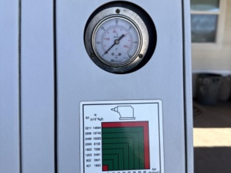 2012-doosan-puma-400m-cnc-lathe-image-29