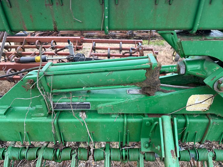 john-deere-400-image-13