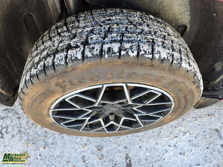 2013-gmc-terrain-sle-image-12