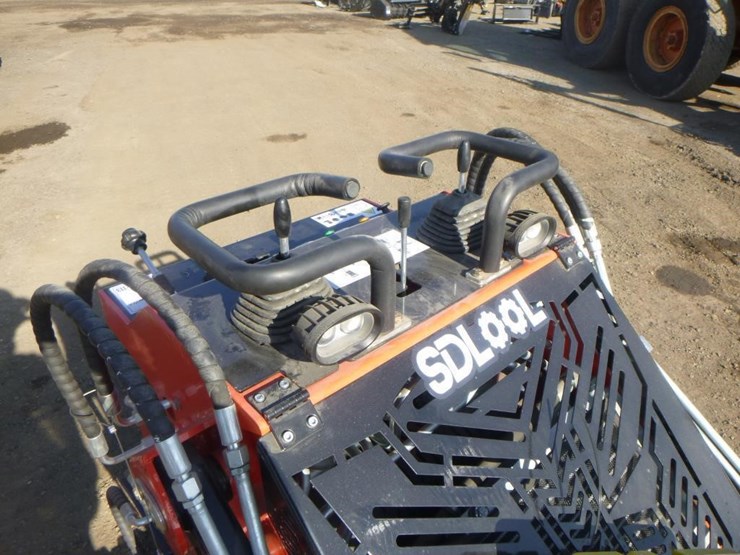 2025-sdlool-sl380r-skid-steer-track-loader-image-16