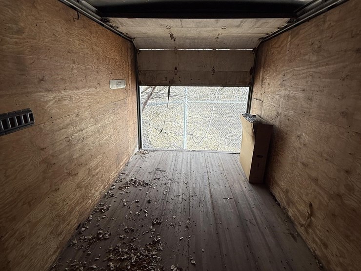 2000-isuzu-npr-image-28