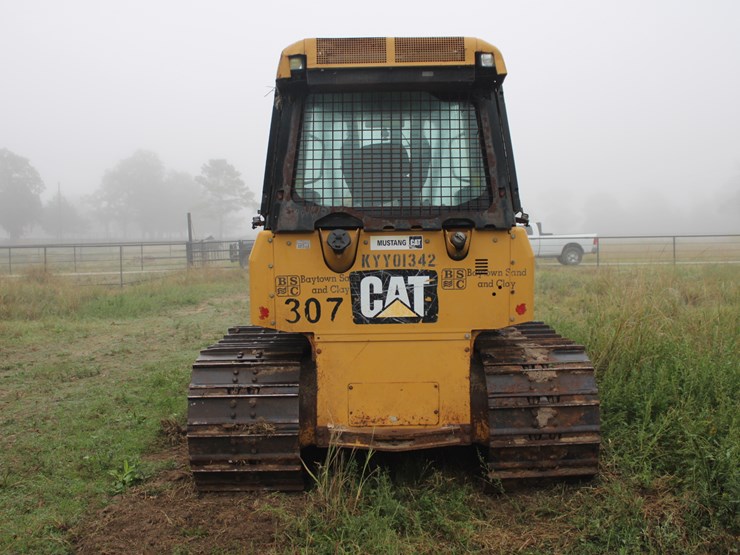 caterpillar-d5k-image-4