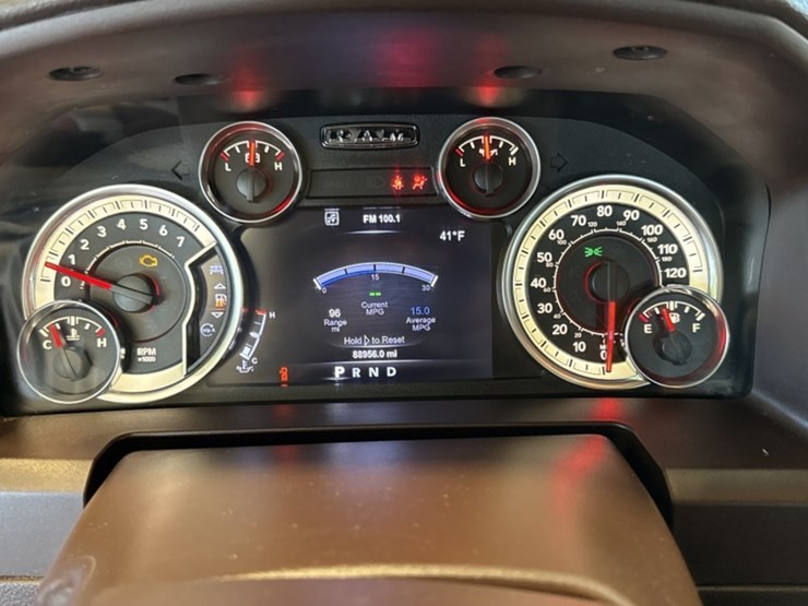 2017-ram-1500-lone-star-image-22