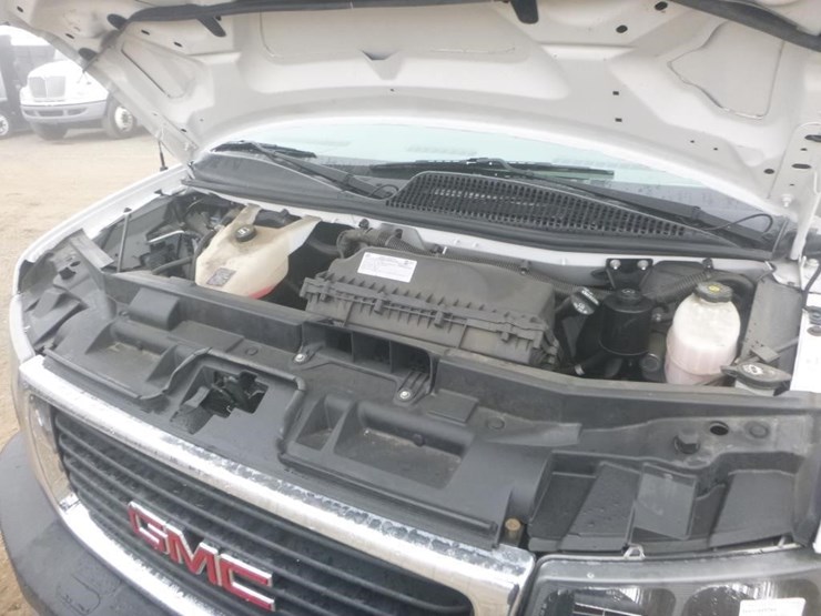 2021-gmc-3500-image-16