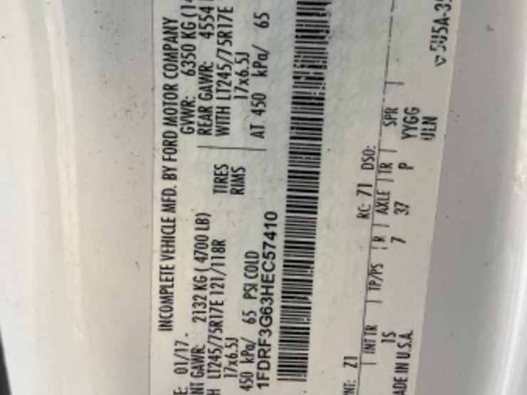 2017-ford-f350-image-19