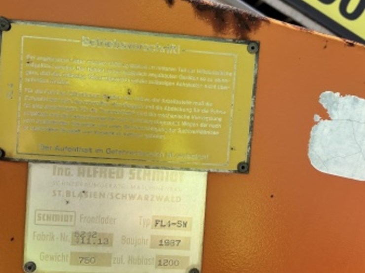 daimler-benz-ag-unimog-424-loader-truck-image-24