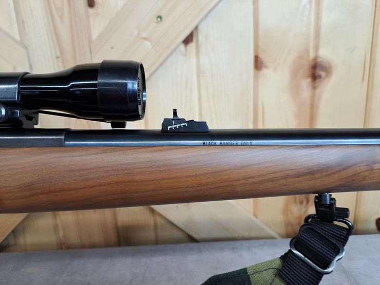 knight-mk-85-.50-caliber-in-line-blackpowder-rifle-image-12