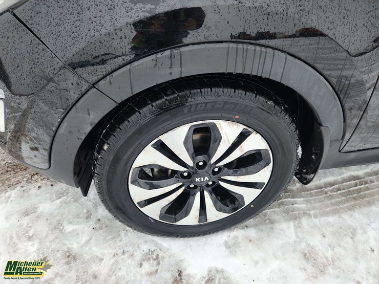 2013-kia-sportage-image-10