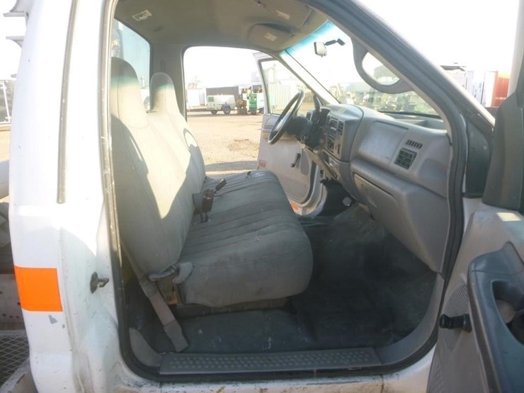 2001-ford-f350-image-13