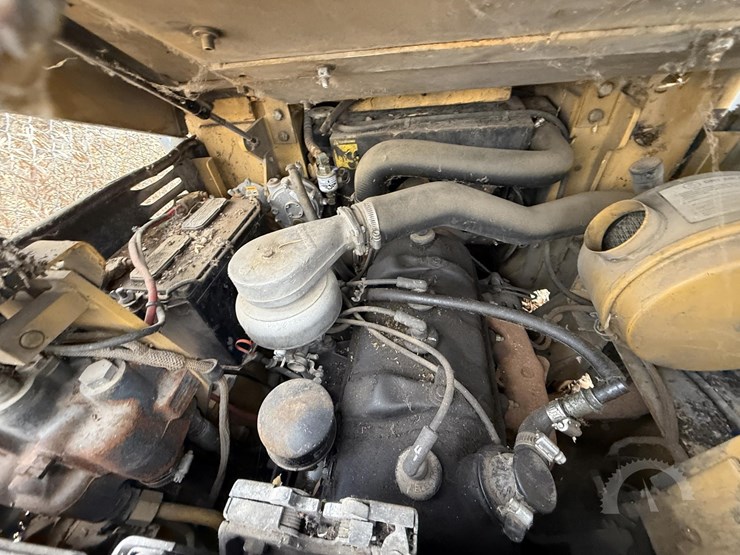 1993-caterpillar-t40b-image-14