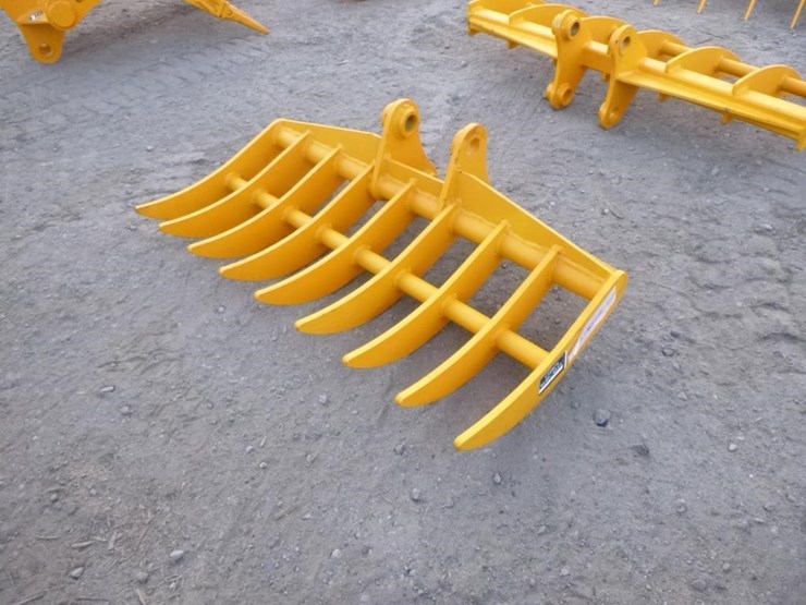 caterpillar-303-image-1