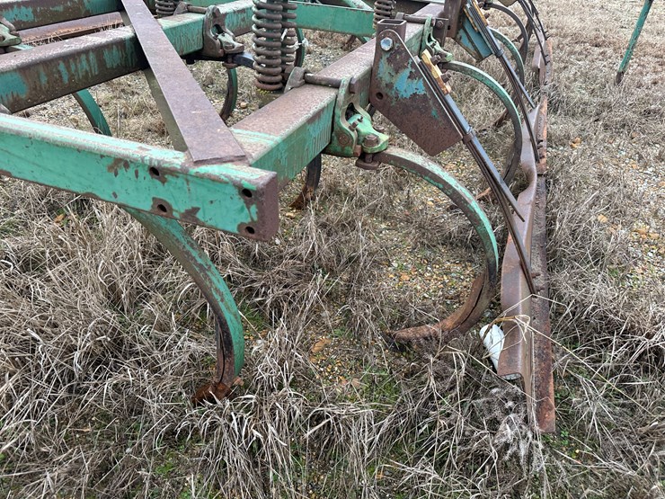 john-deere-100-image-19