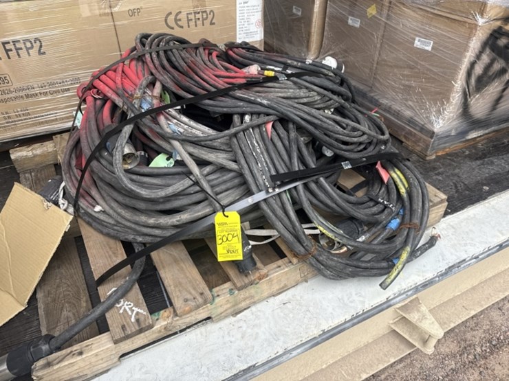 pallet-of-asst-heavy-duty-extension-cords-image-1