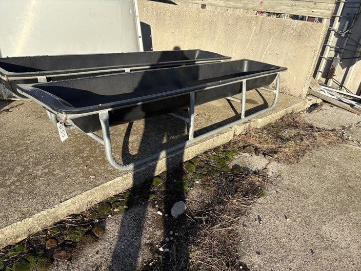 behlen-10'-feeder-trough-image-2