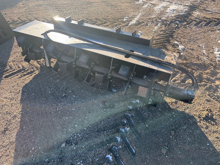 skid-steer-tiller-image-3