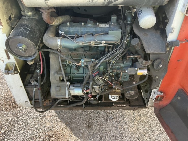 bobcat-s150-image-10