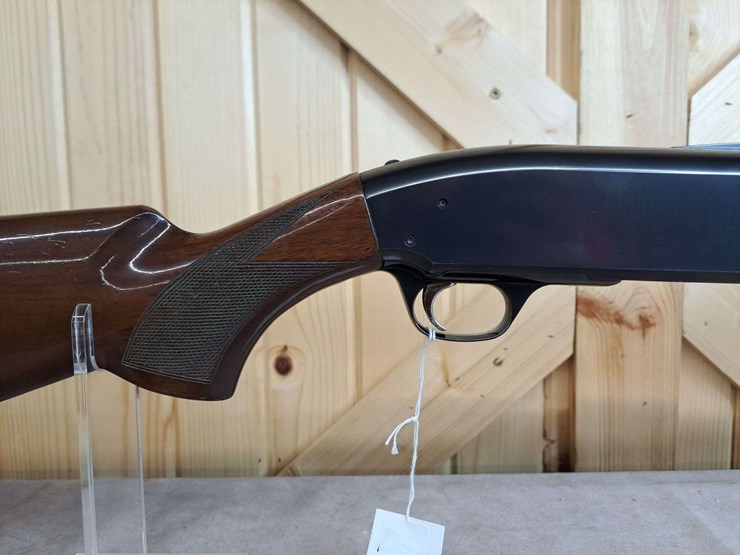 browning-bps-field-model-12-gauge-pump-shotgun-image-10
