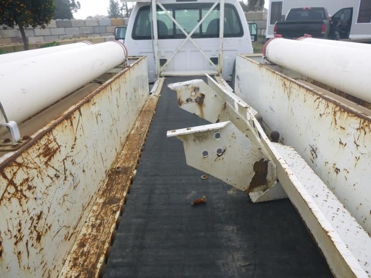 2008-ford-f550-image-14