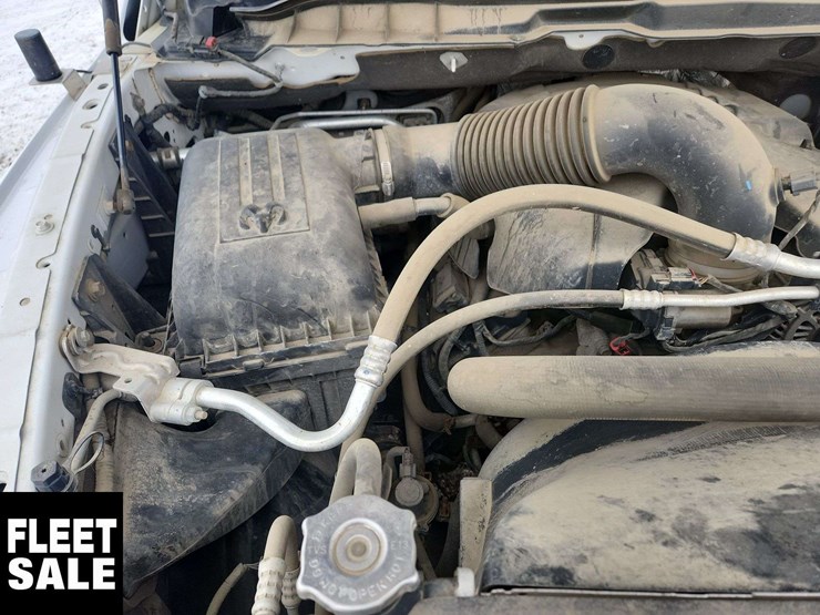 2014-dodge-1500-image-29