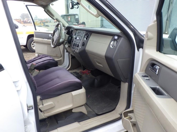 2014-ford-expedition-image-6