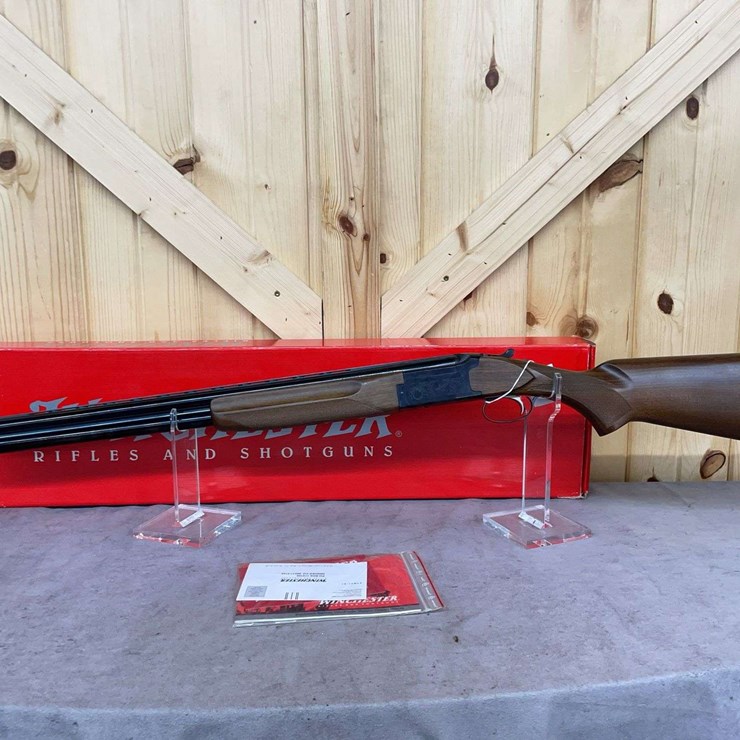 Winchester Supreme Field 12 Gauge O/U Shotgun