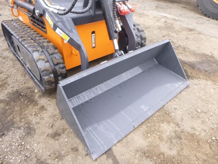 aboss-gh380-skid-steer-track-loader-image-8