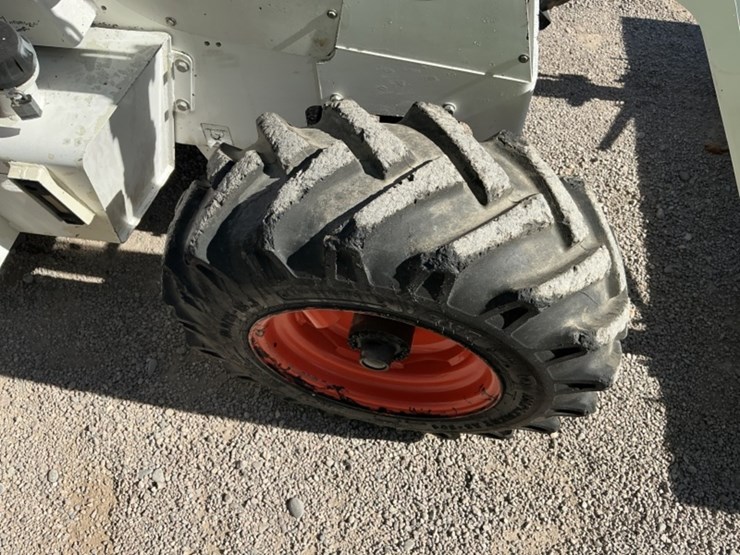 bobcat-b250-image-14