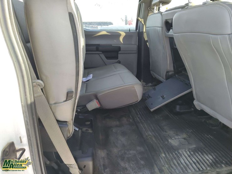 2019-ford-f350-image-13